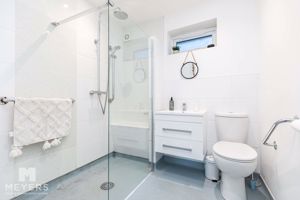 Photo 22- click for photo gallery